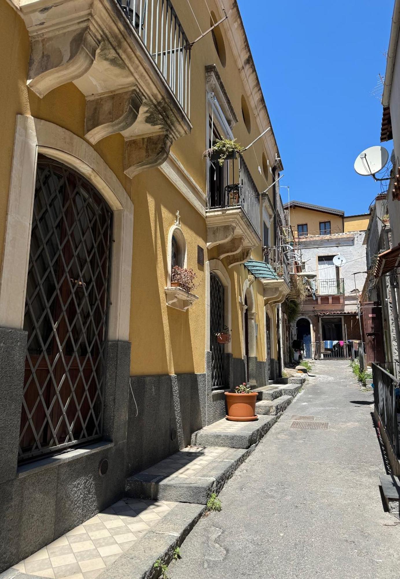 Guest House "Le Sciare" - Centro Storico Катания Экстерьер фото